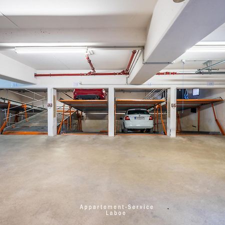 Ferienwohnung Hafenresidenz - Seitlicher Blick über Hafen und Kieler Förde Laboe Exterior foto